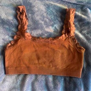 tank top that I have worn once it’s doesn’t fit me it’s a size small